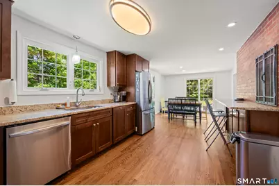 9 Lakewood Circle, Glastonbury, CT 06073 - Photo 6