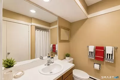 14 Heritage Circle #B, Southbury, CT 06488 - Photo 12