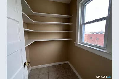 22-24 Bushnell Street, Hartford, CT 06114 - Photo 8