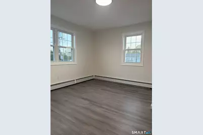 11 Strant Street, Manchester, CT 06040 - Photo 8