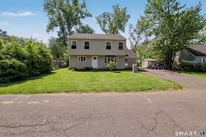 97 Boothbay Street, Bloomfield, CT 06002 - Photo 2