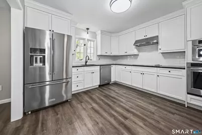 371 Dunfey Lane #371, Windsor, CT 06095 - Photo 6