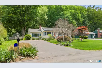 13 Canton Valley Circle, Canton, CT 06019 - Photo 2