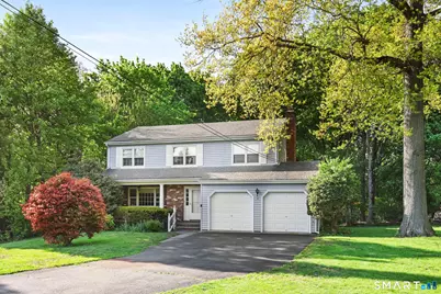 2 Golf View Circle, Stamford, CT 06905 - Photo 26