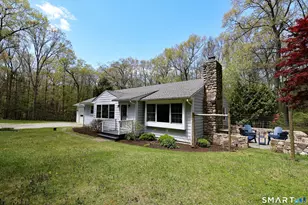 39 Seventy Acre Rd, Redding, CT 06896 - Photo 2