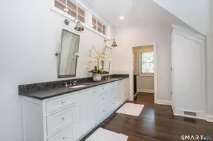 7 Woodleigh Pl, Simsbury, CT 06089 - Photo 18