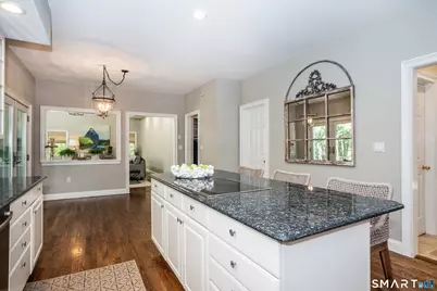7 Woodleigh Place, Simsbury, CT 06089 - Photo 6
