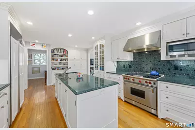 27 Crest Road, Norwalk, CT 06853 - Photo 12