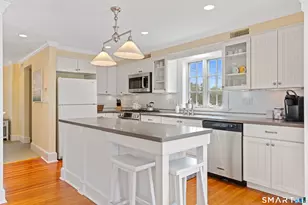 218 Totoket Rd, Branford, CT 06405 - Photo 14