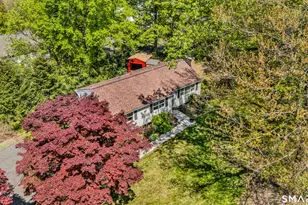 51 Chipmunk Trail, Newtown, CT 06482 - Photo 2