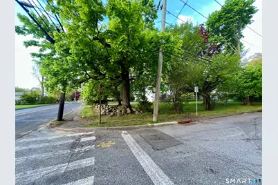 6 Sanford Lane, Stamford, CT 06905 - Photo 4