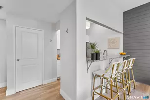 196 Crown St, New Haven, CT 06511 - Photo 4