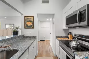 196 Crown St, New Haven, CT 06511 - Photo 8