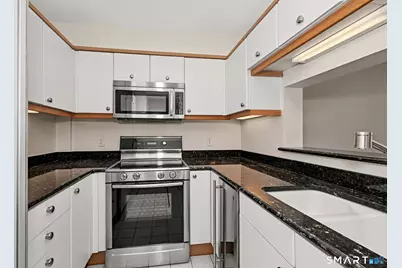 43 Harbor Drive #311, Stamford, CT 06902 - Photo 10