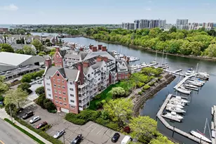 43 Harbor Dr, Stamford, CT 06902 - Photo 26