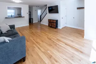 75 Commodore Cmns, Derby, CT 06418 - Photo 6