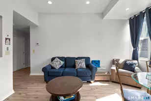 196 Crown St, New Haven, CT 06511 - Photo 6