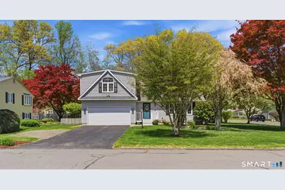 45 Fairway View Drive, Bristol, CT 06010 - Photo 2