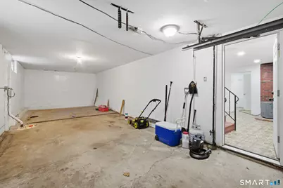 590 North Walnut Street, Waterbury, CT 06704 - Photo 10