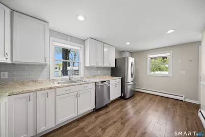 27 Highland Road, Windsor Locks, CT 06096 - Photo 6