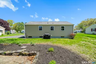27 Highland Rd, Windsor Locks, CT 06096 - Photo 24