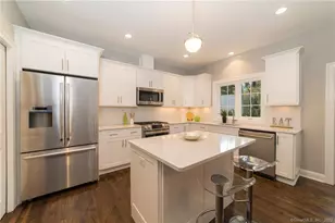 68 Anderson St, New Haven, CT 06511 - Photo 2