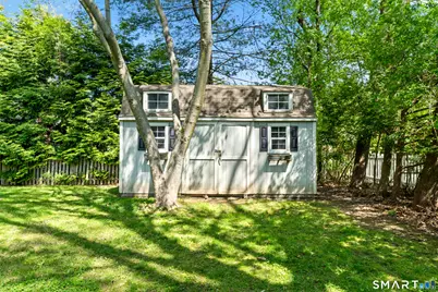20 Seneca Road, West Hartford, CT 06117 - Photo 32