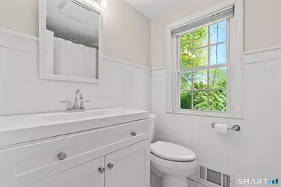 20 Seneca Road, West Hartford, CT 06117 - Photo 16