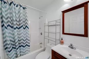 5 Central Ave, East Lyme, CT 06357 - Photo 16