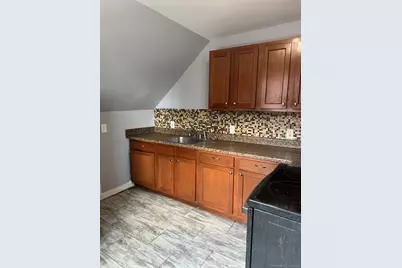 53 Cooke Street #3rd floor, Waterbury, CT 06710 - Photo 2