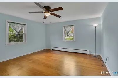 10 Cheryl Drive, Enfield, CT 06082 - Photo 8