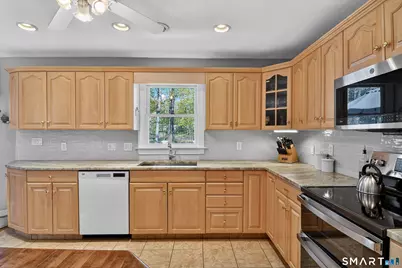 91 Linden Drive, Milford, CT 06460 - Photo 10