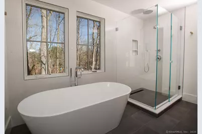 6 Down River Road #B, New Canaan, CT 06840 - Photo 18