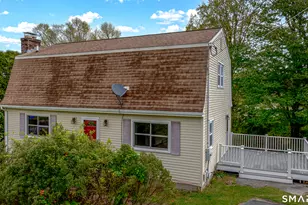 3 Jodry St, Waterford, CT 06375 - Photo 2