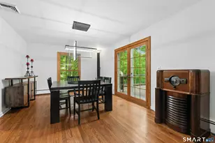 19 Timber Mill Cir, Stamford, CT 06903 - Photo 8