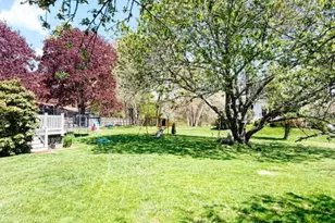 599 Vauxhall Street Ext., Waterford, CT 06385 - Photo 6