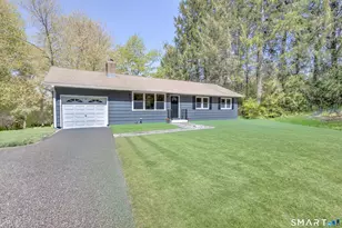 437 Middle Rd Turnpike, Woodbury, CT 06798 - Photo 1