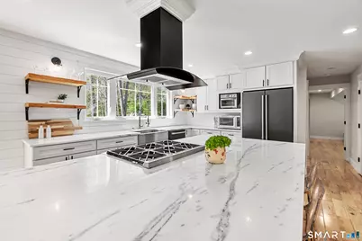9 Maplewood Road, Ridgefield, CT 06877 - Photo 6