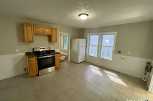 132-134 Gridley St, Bristol, CT 06010 - Photo 6
