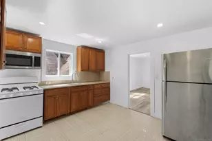 278 Willow St, Waterbury, CT 06710 - Photo 20