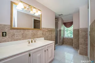 290 Old Farms Rd, Simsbury, CT 06070 - Photo 20
