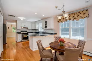 290 Old Farms Rd, Simsbury, CT 06070 - Photo 10