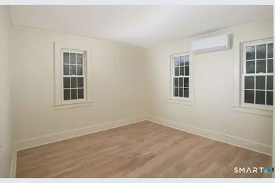40 Unit B Seminary Street, New Canaan, CT 06840 - Photo 10
