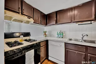185 Spring St, Wethersfield, CT 06109 - Photo 6
