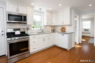 52 Clifton Ave, West Hartford, CT 06107 - Photo 10