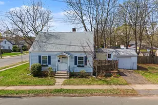 4 Dallas St, Hamden, CT 06514 - Photo 2