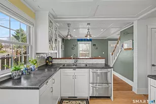 4 Dallas St, Hamden, CT 06514 - Photo 10