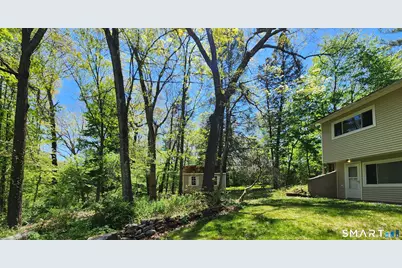 136 Knoll Drive, Hamden, CT 06518 - Photo 38
