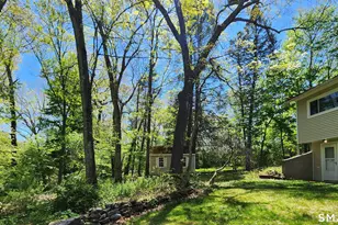 136 Knoll Dr, Hamden, CT 06518 - Photo 38