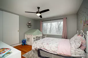 136 Knoll Dr, Hamden, CT 06518 - Photo 26